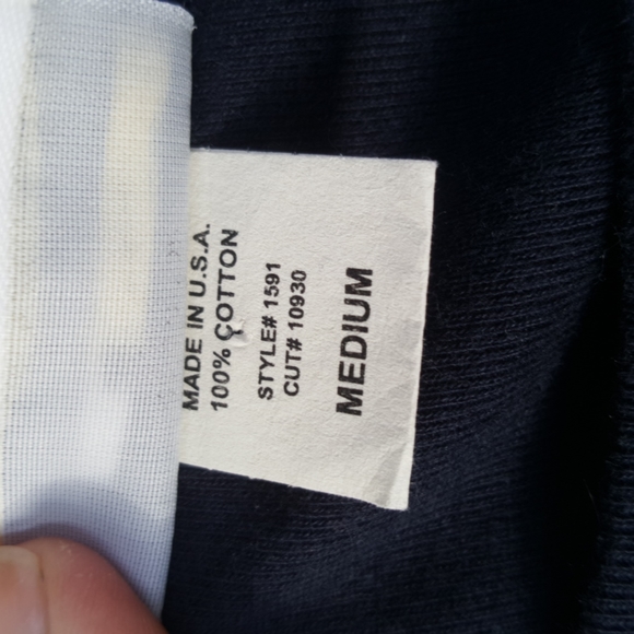 ON TREND ♡ Super-Sweet Vintage Navy Shimmering Chicago Water Front Scene Shirt M - Picture 10 of 10